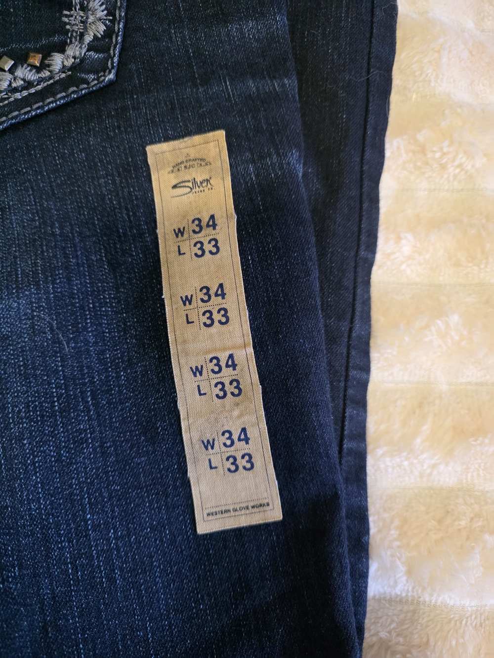 Silver Jeans Dark Blue Embroidered Back Pocket Jeans - Picture 4 of 16